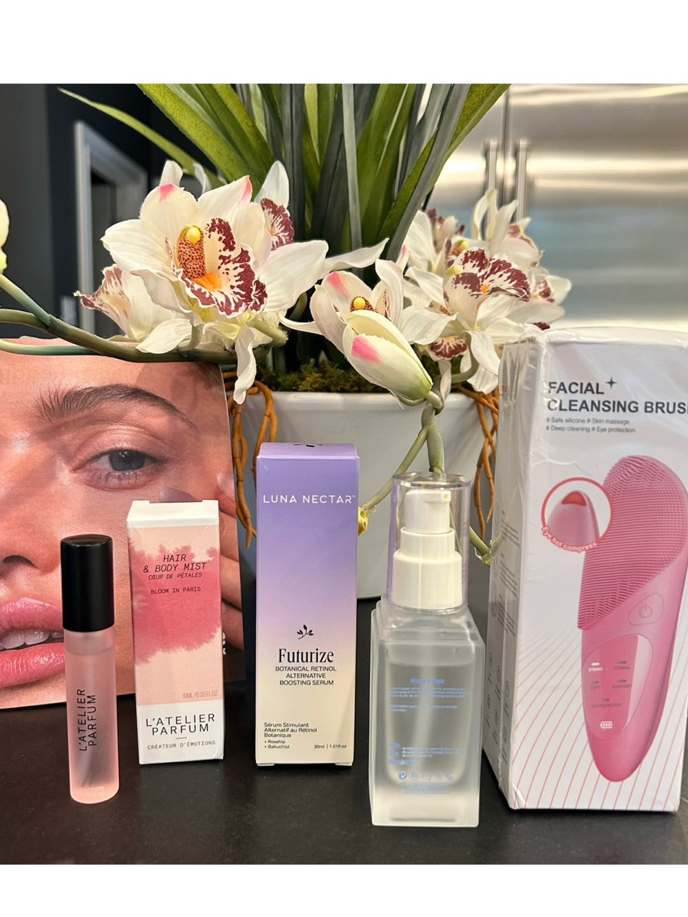 🆕 Beauty Essentials- Retinol Alternative, L’ Atelier Body Mist, Facial Brush